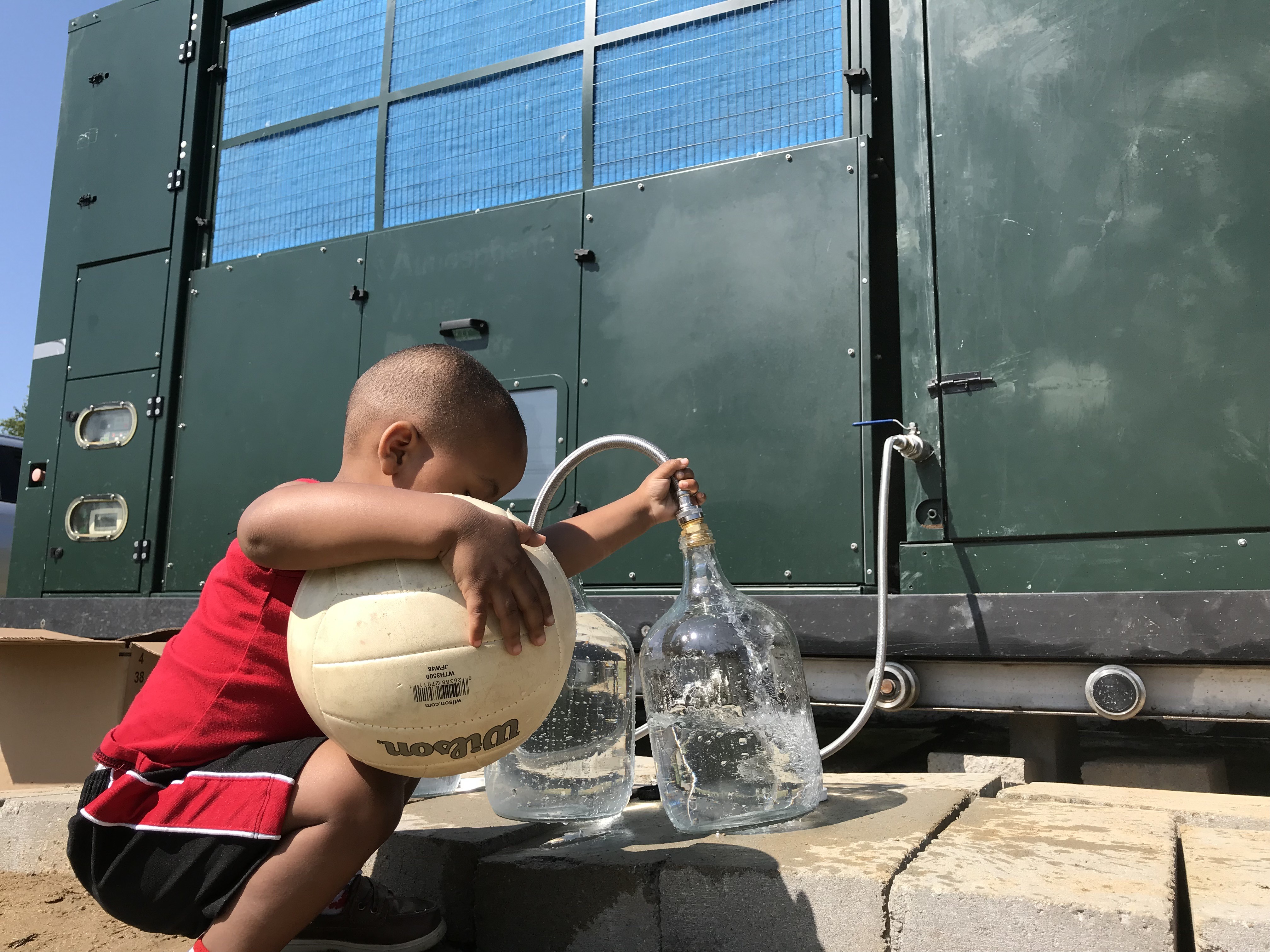 Water Boosts Learning Capacity